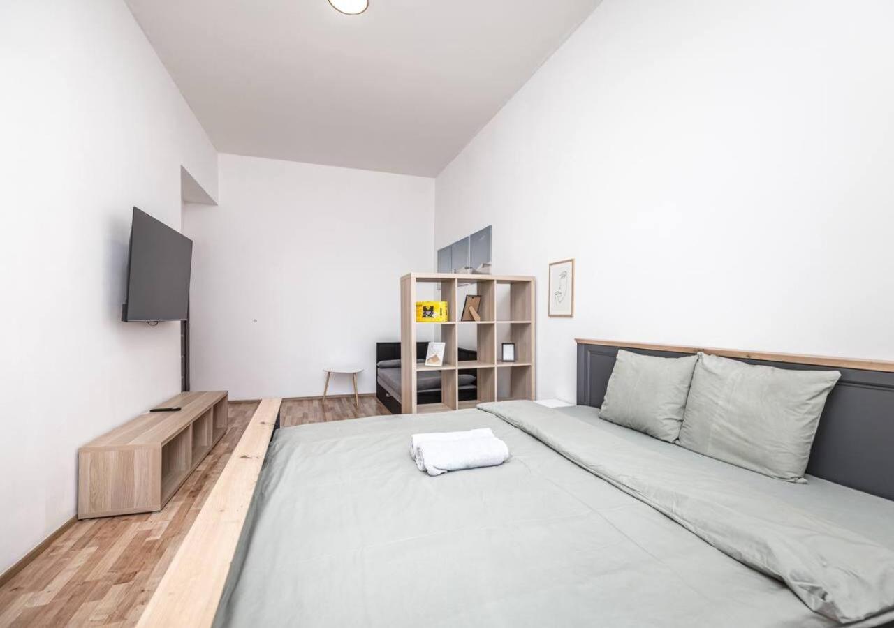 Elegance Apartments Prag Exterior foto
