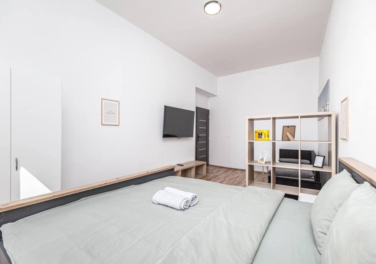 Elegance Apartments Prag Exterior foto
